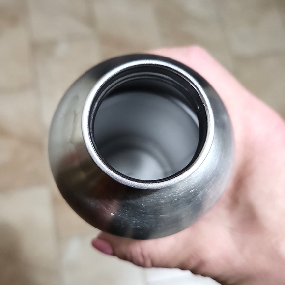 OGGI Corp 24 Oz Stainless Steel Bottle - Picture 6 of 6